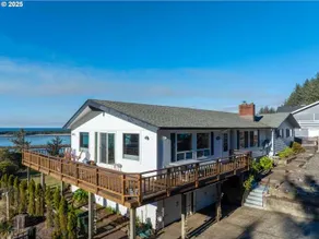 Luxurious Hilltop Home w/ Direct Dune Access - Image 1