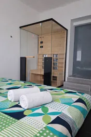 Tabor View Apartment with sauna-Free parking - Image 4