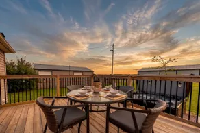 Wine Route Retreat w/ Hot Tub | Walk To Wineries - Image 3