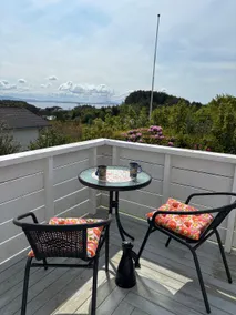 Cozy house with sea view - Image 3