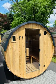 Walk to Town/Shops/Restaurants then Relax in Sauna - Image 3