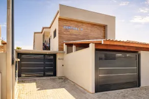 Central Beach Studio Apartment Downtown Caraguá - Image 3
