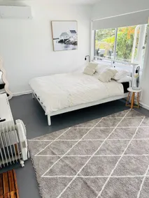 Currumbin View Studio - with private entry - Image 2