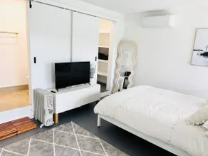 Currumbin View Studio - with private entry - Image 4