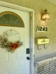Spacious & Central Columbus Home - Image 2