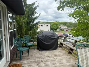 Riverfront Year Round Cottage - Image 5