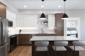 Modern 2 Bed | Luxurious Amenities - Image 2