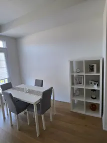 Elegant & Cozy 3 bedrooms /Family Friendly - Image 2