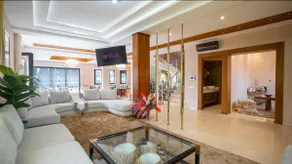 Beautiful villa with swimming pool 7 min to the city center - Image 5