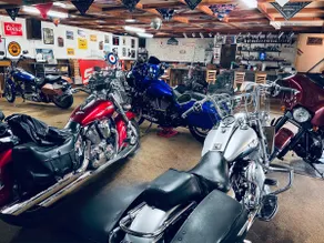 5280 House: Bikers Welcome! - Image 5