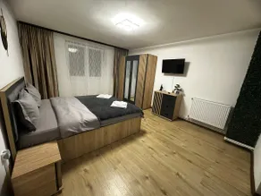 Central Studio - Image 3