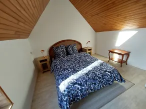 Two storey - small calm house - Image 5