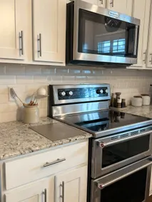 “Blue Lagoon” Townhome Retreat - Image 4