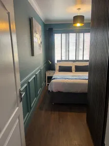 Private Studio In Family Home - Image 5