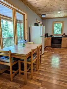Hideaway on H - Image 3