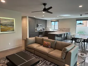 Modern Stay Downtown with Garage! - Image 4