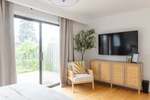 Private 2-BR Suite w Patio - Image 1