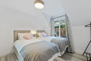 9 Rushbrooke Hotel Apartments Cobh County Cork - Image 5