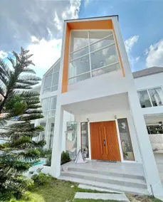 Nordic Villa 5BR Pool, Jacuzzi, Rooftop and More - Image 2