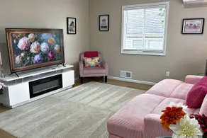 Pretty in Pink in Bismarck | 2 King BR 2 BA - Image 3