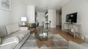 Landing | Amazing 1BD, Yoga Studio, Gym - Image 3