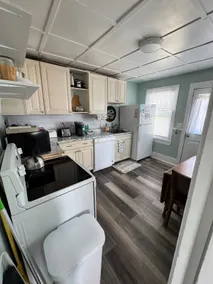 The Blue Cottage - Image 3