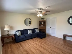 Family-Sized Comfort and Fun! - Image 3