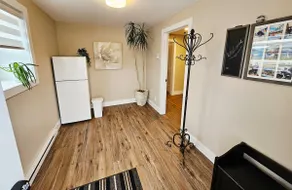 New Private Suite in Deer Lake - Image 3
