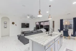 Big discount for 7 night stay! Estrella, 3 QN beds - Image 2