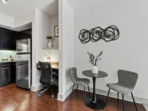 Elegant 1BR | Bishop Arts | No Cleaning Fee - K - Image 5