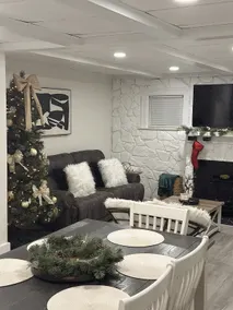 Family Fun + Cozy Vibes near great attractions - Image 2