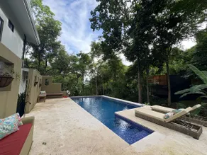 Casa Colina/10 minute Beach Walk/Salt Pool - Image 2