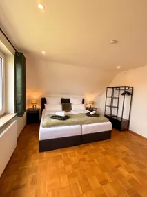 Deluxe Apartment - Image 4