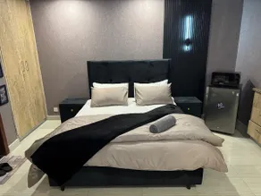 Trendy Netflix Studio Gulberg Heights ISB - Image 4