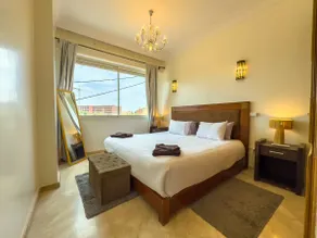 Elegant 2-BR, Pool And Parking Hivernage Centre - Image 3