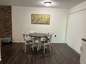 Green Valley House - Image 3