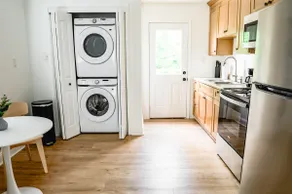2BR in Barboursville, Near Mall, Parks, & Marshall - Image 3