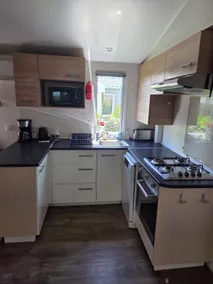 Mobile home - 8 people - 10 m from the pools - Image 5