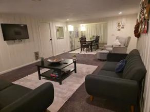 Spacious Ranch - Game Room, Backyard, near RIT - Image 4