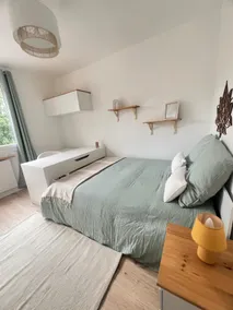 6 bedroom apartment + parking - Image 4