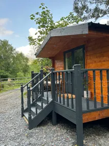 Cabin at the foot of Snowdon - Image 2