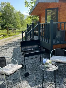 Cabin at the foot of Snowdon - Image 4