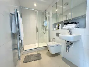 Modern West London, Sleeps 4, Walk to Tube & River - Image 5