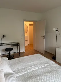 Modern accommodation for 4 - Image 3