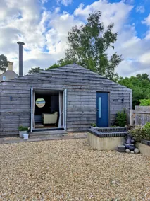 Lodge in Somerset next to Devon and Dorset border - Image 3