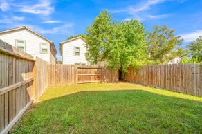 Grand Houston Retreat Near Hobby Airport/Downtown - Image 4