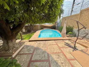 House for 10 people with heated pool - Image 3