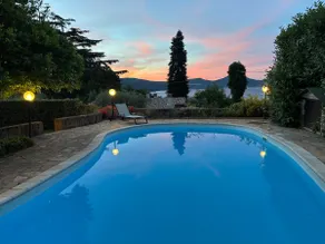 Cozy Villa with Pool & Lake Castle View - Image 4