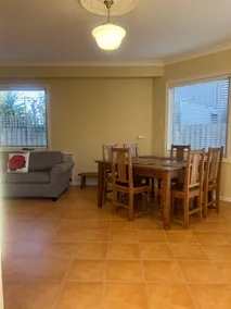 Beachside Apartment - Image 4