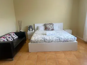 Beachside Apartment - Image 2